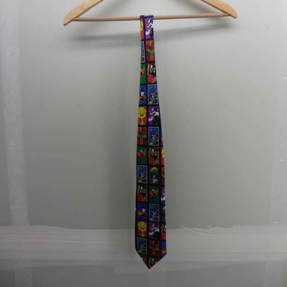 Vintage 1997 Looney Tunes Stamp Collection USPS Necktie Multicolor Characters